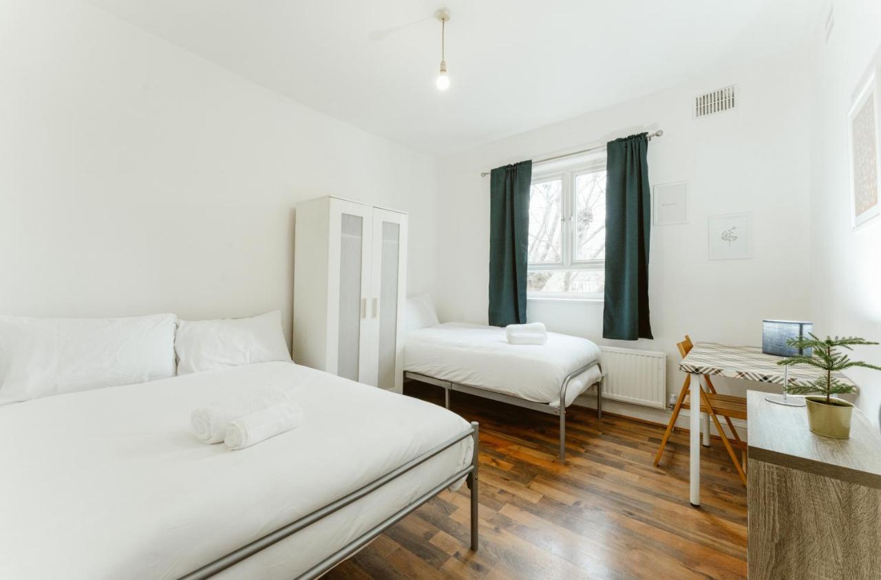 Upton Park Bedrooms 25 Min To Central London Londres Exterior foto