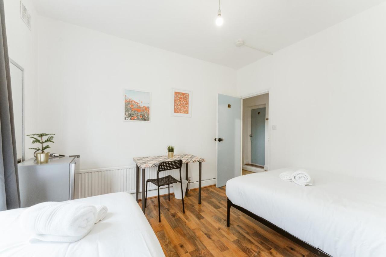Upton Park Bedrooms 25 Min To Central London Londres Exterior foto