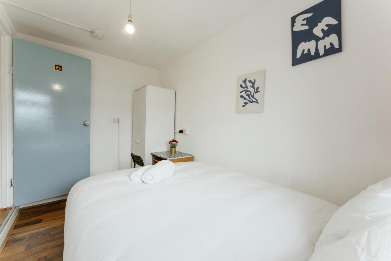 Upton Park Bedrooms 25 Min To Central London Londres Exterior foto