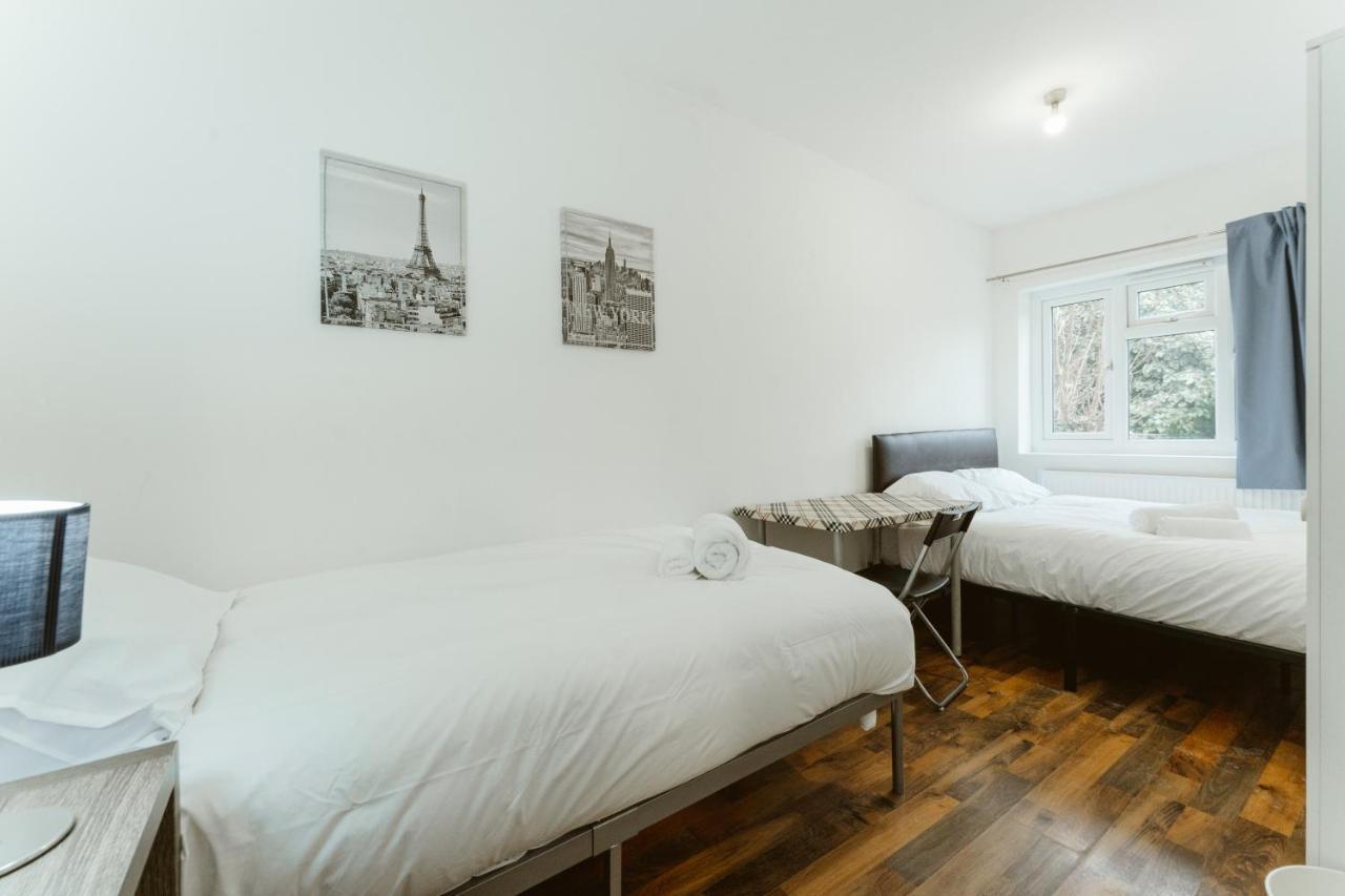 Upton Park Bedrooms 25 Min To Central London Londres Exterior foto