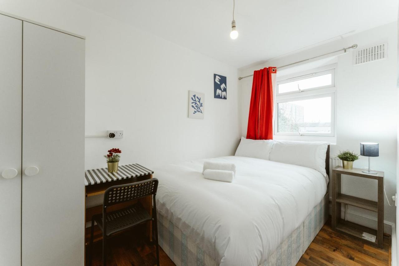 Upton Park Bedrooms 25 Min To Central London Londres Exterior foto