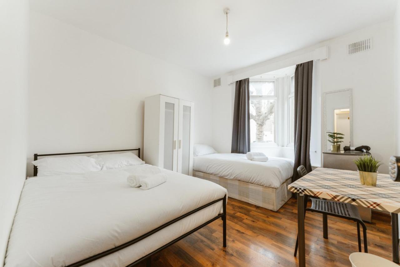 Upton Park Bedrooms 25 Min To Central London Londres Exterior foto